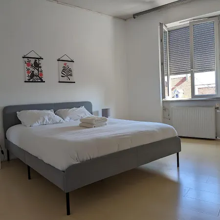 Le Thannois - 2 Chambres, Salon, Cuisine équipée, Parking Et Wifi Gratuit Appartamento Mulhouse